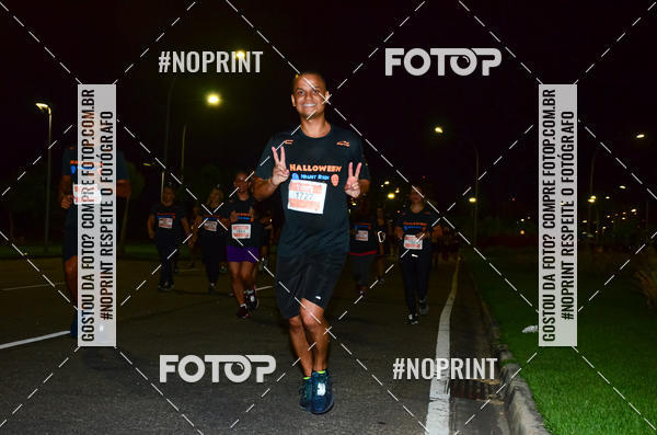 Buy your photos of the eventHalloween Run on Fotop