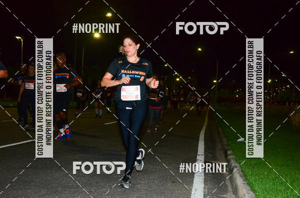 Buy your photos of the eventHalloween Run on Fotop
