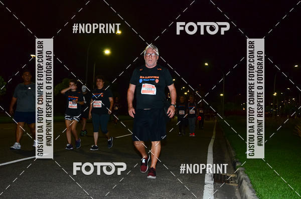 Buy your photos of the eventHalloween Run on Fotop