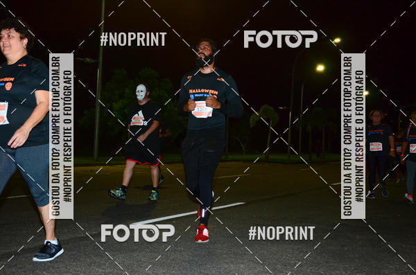 Buy your photos of the eventHalloween Run on Fotop
