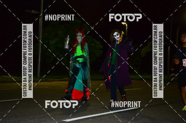 Buy your photos of the eventHalloween Run on Fotop