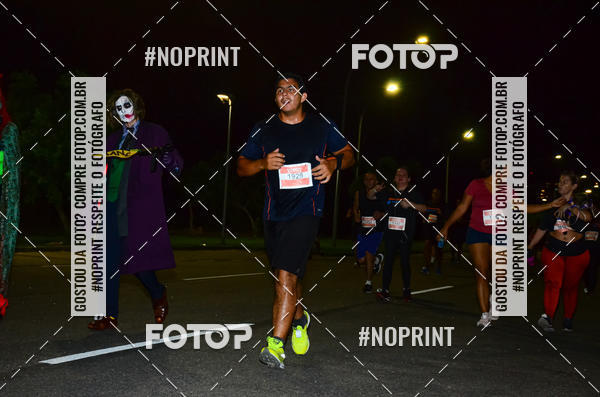 Buy your photos of the eventHalloween Run on Fotop
