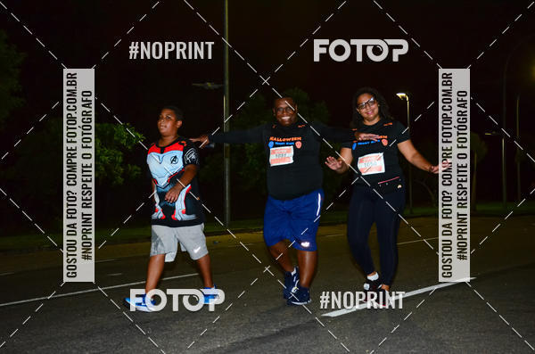 Buy your photos of the eventHalloween Run on Fotop