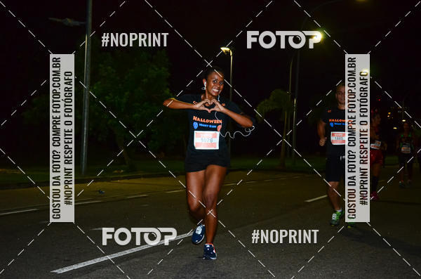 Buy your photos of the eventHalloween Run on Fotop