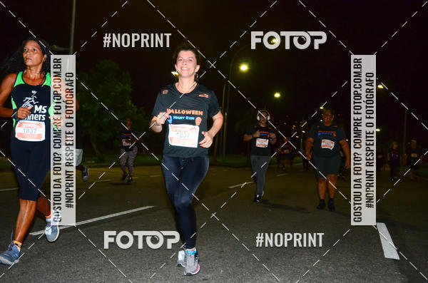 Buy your photos of the eventHalloween Run on Fotop