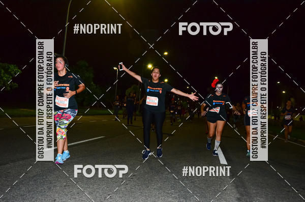 Buy your photos of the eventHalloween Run on Fotop