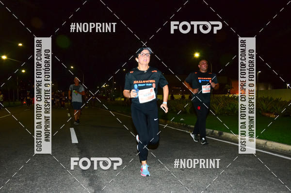 Buy your photos of the eventHalloween Run on Fotop
