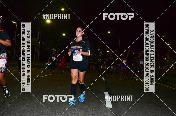 Buy your photos of the eventHalloween Run on Fotop