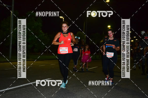Buy your photos of the eventHalloween Run on Fotop