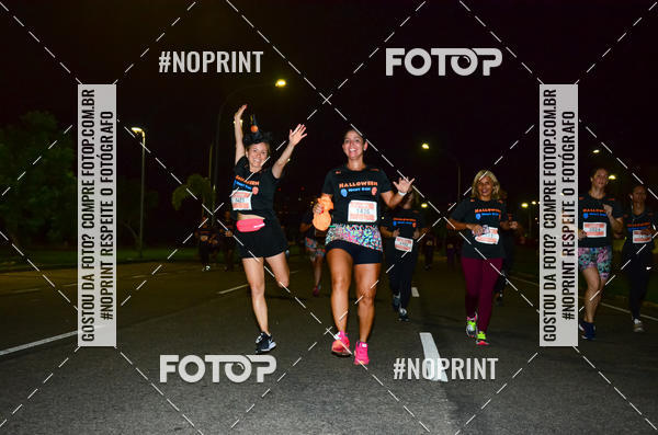 Buy your photos of the eventHalloween Run on Fotop