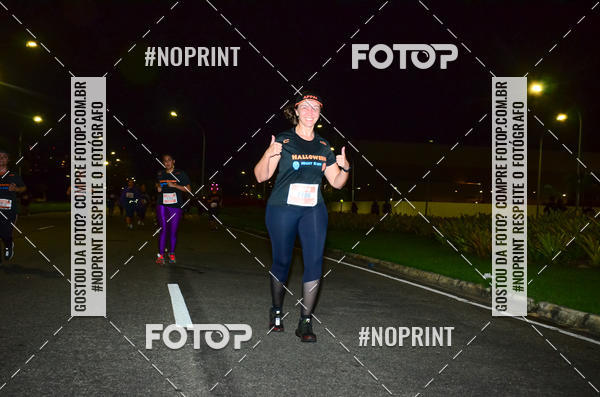 Buy your photos of the eventHalloween Run on Fotop