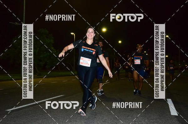 Buy your photos of the eventHalloween Run on Fotop