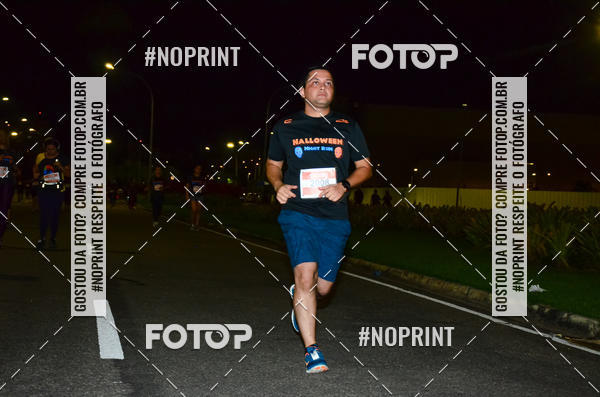 Buy your photos of the eventHalloween Run on Fotop