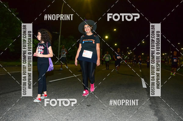 Buy your photos of the eventHalloween Run on Fotop