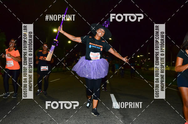 Buy your photos of the eventHalloween Run on Fotop