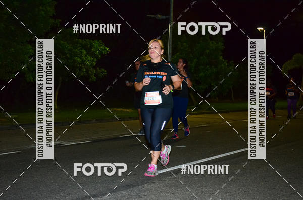 Buy your photos of the eventHalloween Run on Fotop