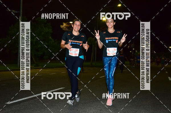 Buy your photos of the eventHalloween Run on Fotop