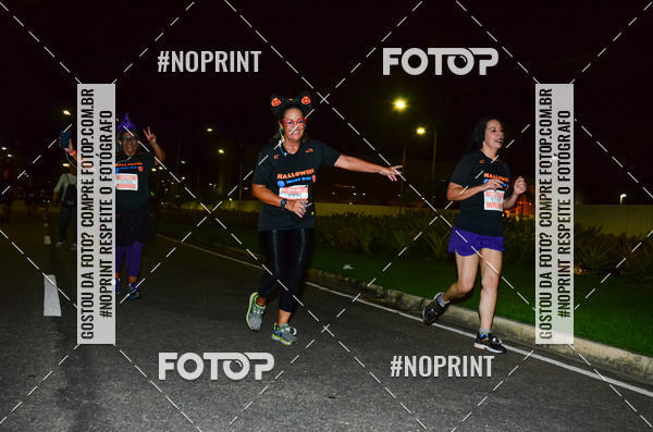 Buy your photos of the eventHalloween Run on Fotop