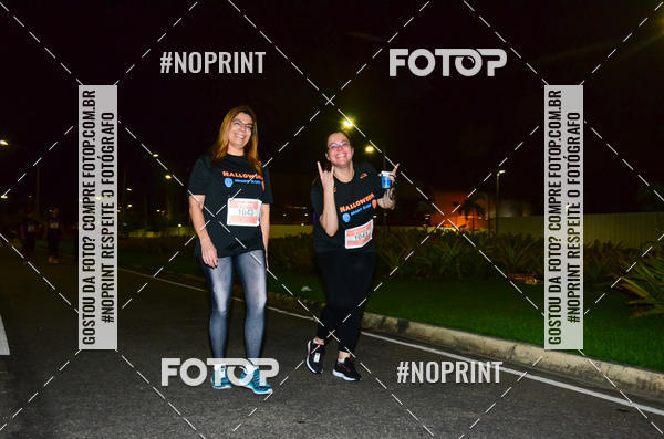 Buy your photos of the eventHalloween Run on Fotop