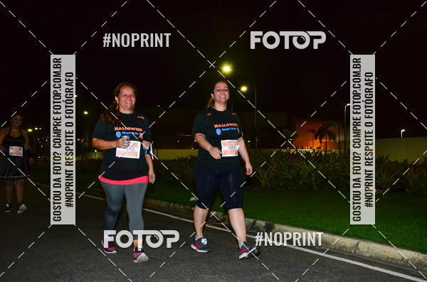 Buy your photos of the eventHalloween Run on Fotop