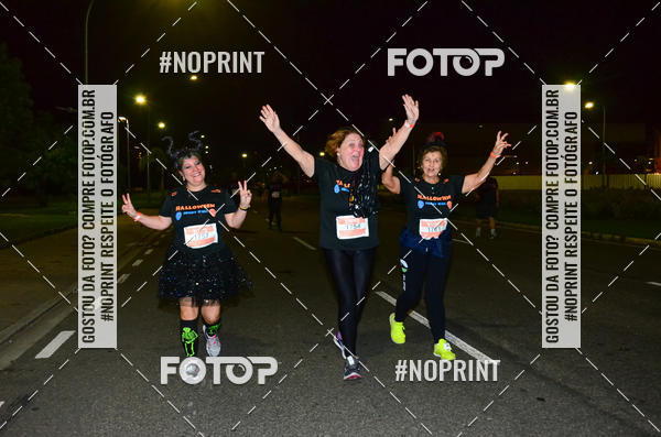 Buy your photos of the eventHalloween Run on Fotop