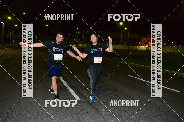 Buy your photos of the eventHalloween Run on Fotop