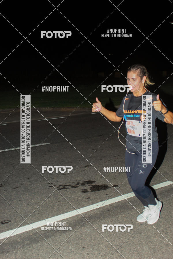 Buy your photos of the eventHalloween Run on Fotop