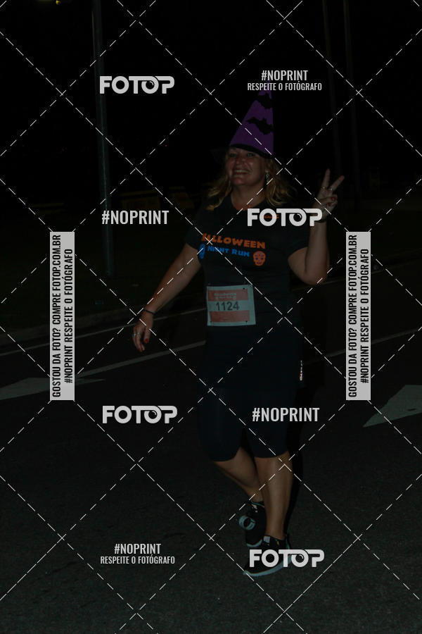 Buy your photos of the eventHalloween Run on Fotop