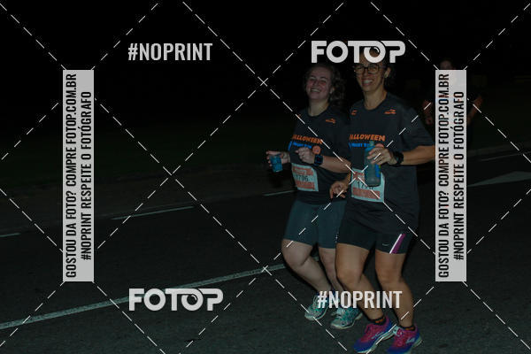 Buy your photos of the eventHalloween Run on Fotop