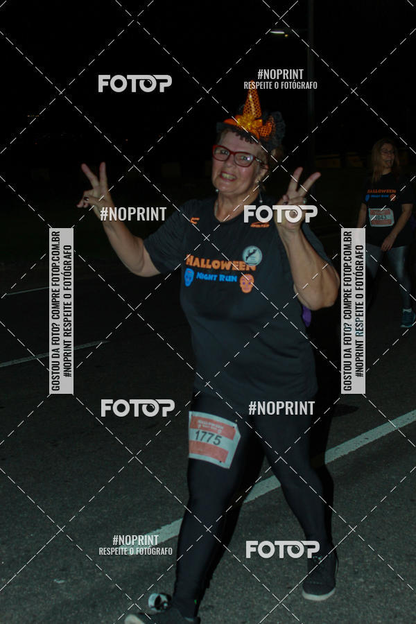 Buy your photos of the eventHalloween Run on Fotop