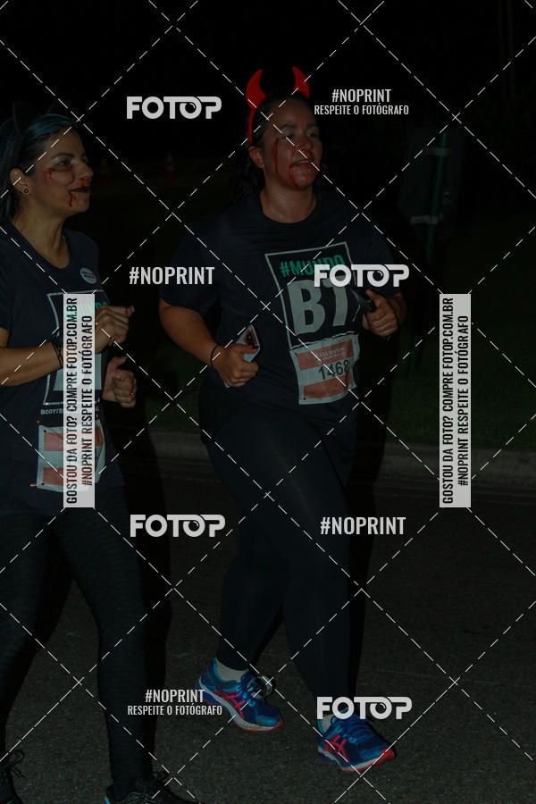 Buy your photos of the eventHalloween Run on Fotop