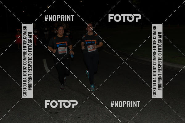 Buy your photos of the eventHalloween Run on Fotop