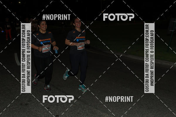 Buy your photos of the eventHalloween Run on Fotop