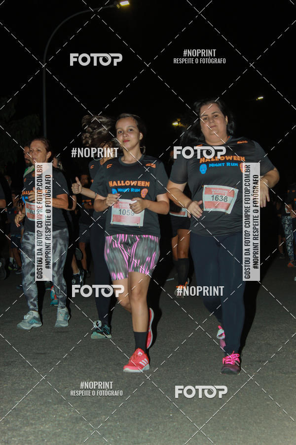 Buy your photos of the eventHalloween Run on Fotop