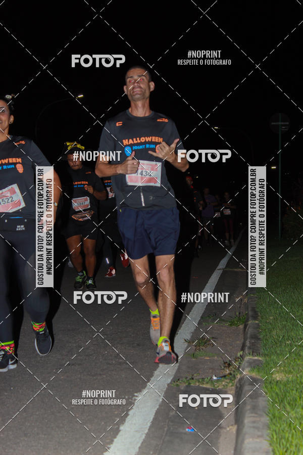 Buy your photos of the eventHalloween Run on Fotop