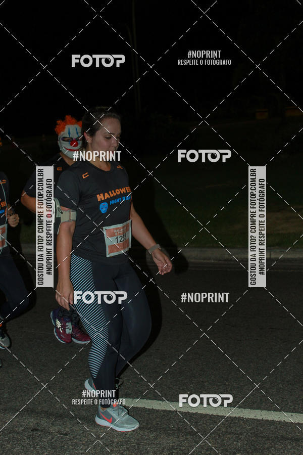 Buy your photos of the eventHalloween Run on Fotop