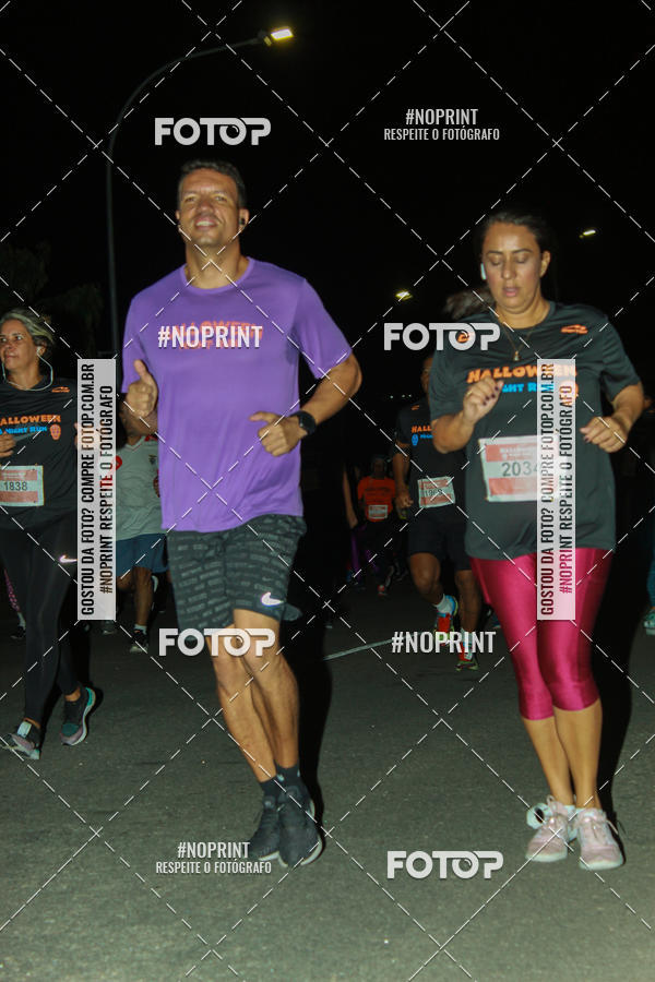 Buy your photos of the eventHalloween Run on Fotop