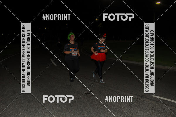 Buy your photos of the eventHalloween Run on Fotop