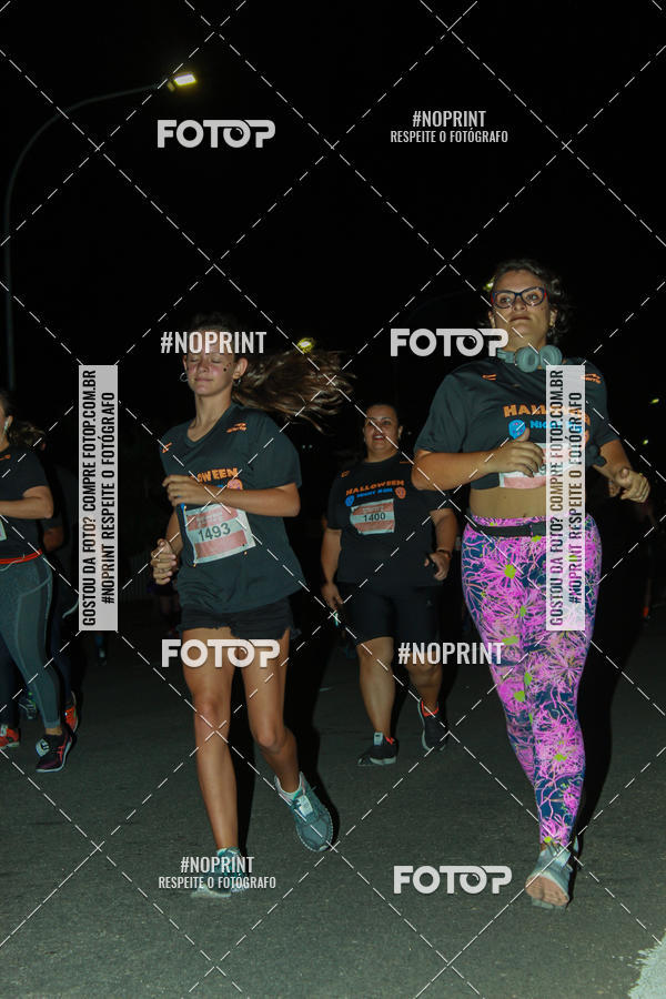 Buy your photos of the eventHalloween Run on Fotop