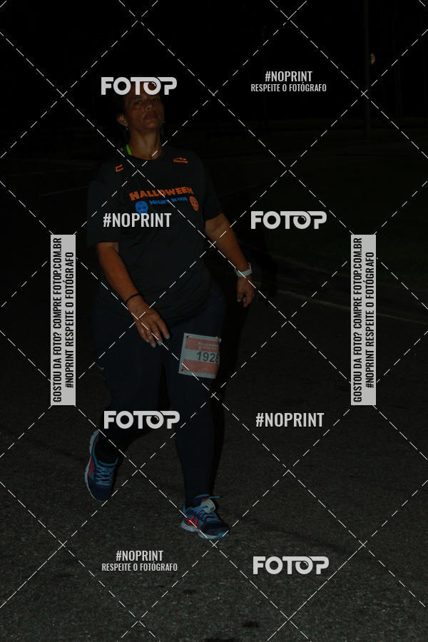 Buy your photos of the eventHalloween Run on Fotop