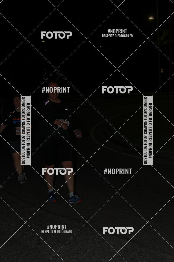 Buy your photos of the eventHalloween Run on Fotop