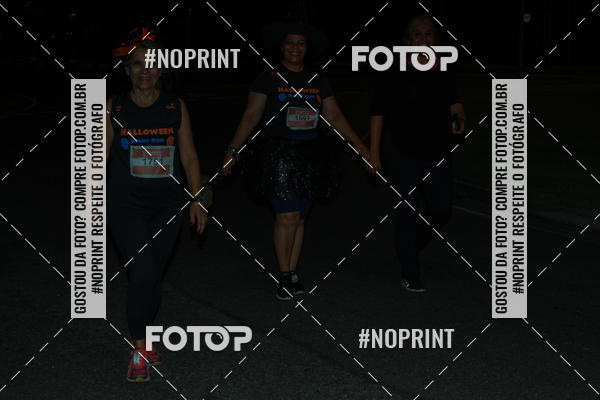 Buy your photos of the eventHalloween Run on Fotop
