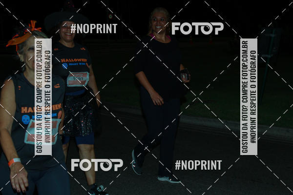 Buy your photos of the eventHalloween Run on Fotop