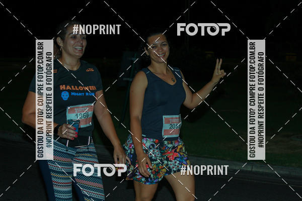 Buy your photos of the eventHalloween Run on Fotop