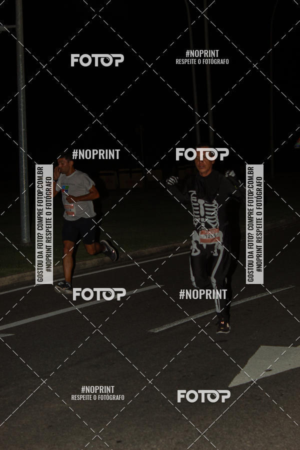 Buy your photos of the eventHalloween Run on Fotop