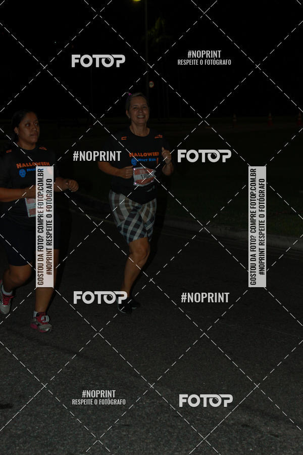 Buy your photos of the eventHalloween Run on Fotop