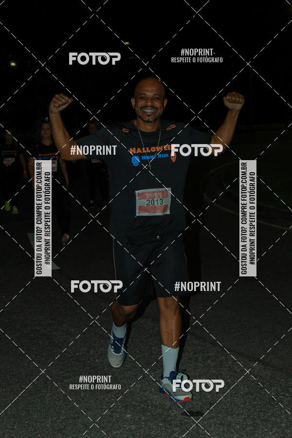 Buy your photos of the eventHalloween Run on Fotop