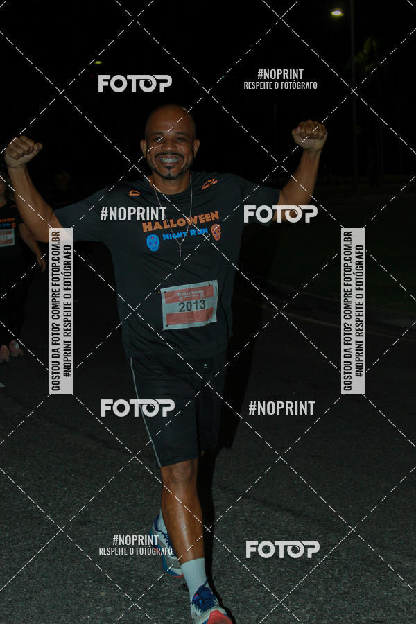 Buy your photos of the eventHalloween Run on Fotop