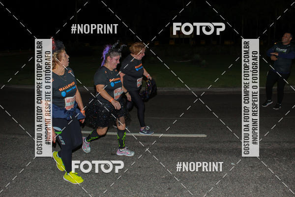 Buy your photos of the eventHalloween Run on Fotop