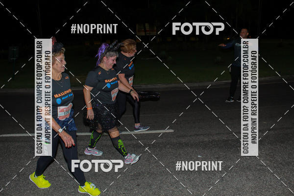 Buy your photos of the eventHalloween Run on Fotop